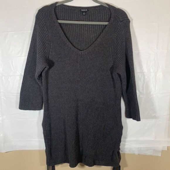 Torrid Grey Knit Tunic Style Sweater - Picture 3 of 8